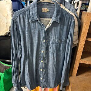 Faherty Long-Sleeve Button-Down Denim Shirt, Size L
